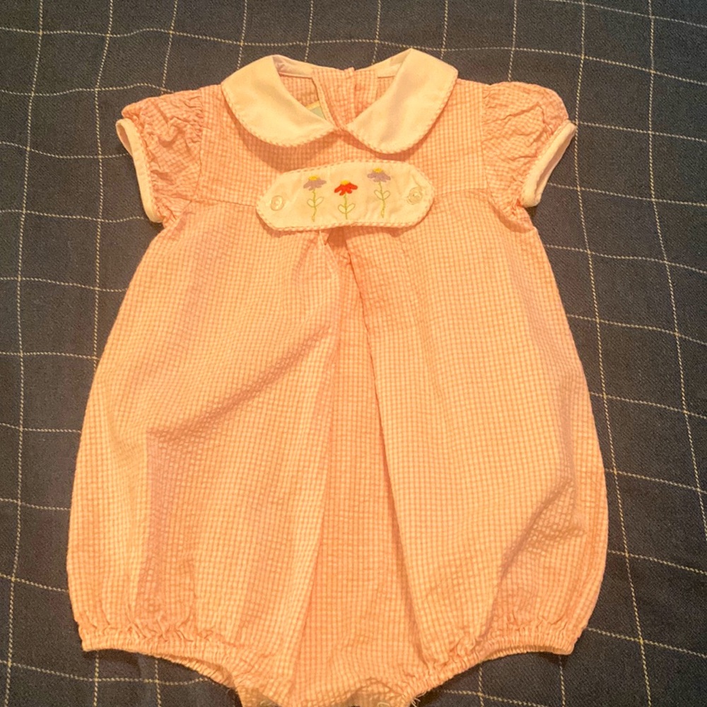 Little English seersucker bubble with reversible appliqué